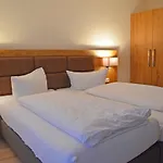 Jaegerhaus شقة فندقية فيلنغن